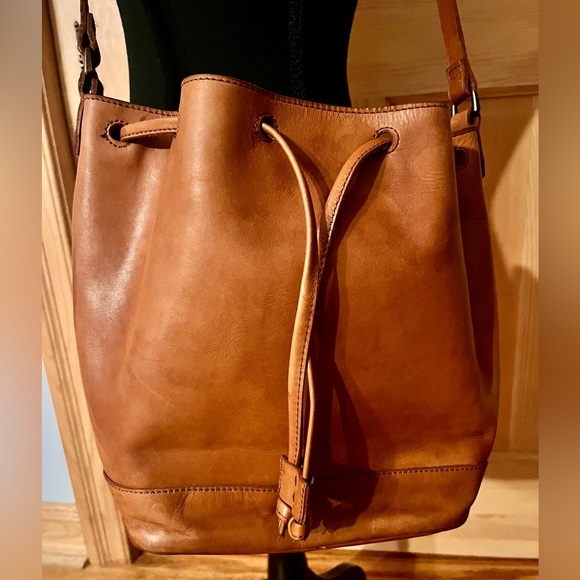 Madewell Tan Leather Bucket Bag Interior Pockets Large Maybe Lafayette Classic - Picture 6 of 17